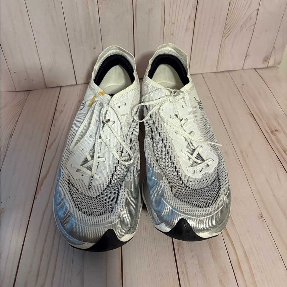 ZoomX Vaporfly NEXT% 2 ‘White Metallic Silver’ size 14
